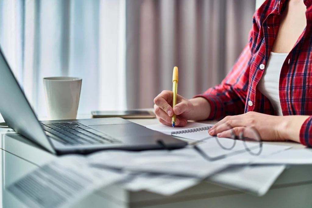 How to Succeed in Ghostwriting An Insiders Perspective (3)